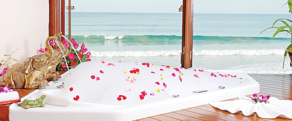 AMAZING NGAPALI RESORT